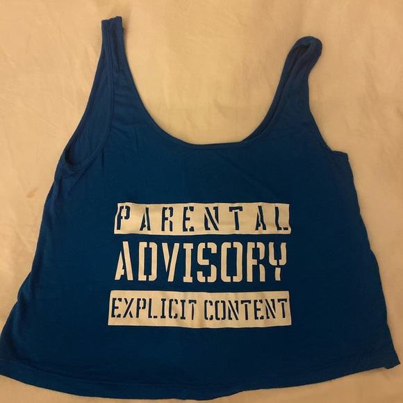 Crop top - Picture 1 of 1